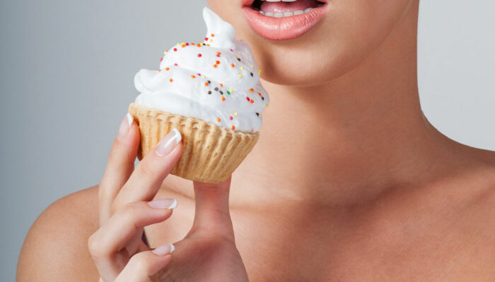 Effects of sugar on the skin – Top 7 signs of skin aging