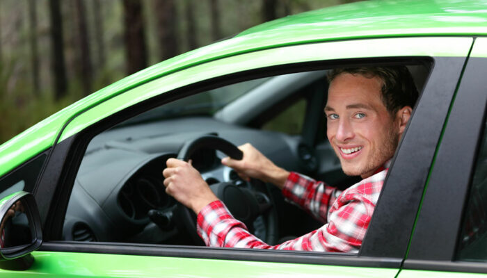 12 common mistakes new drivers should avoid