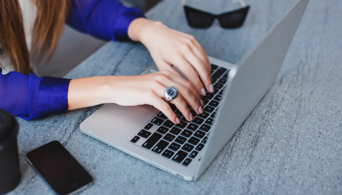 7 Hidden MacBook Features to Explore Today