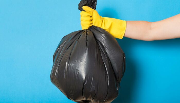 14 tips for effective usage and disposing of waste bags